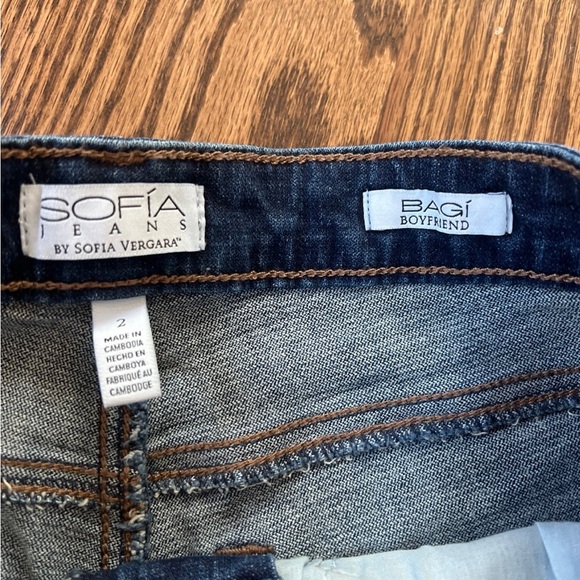 Size 2 boyfriend jeans - Picture 3 of 5
